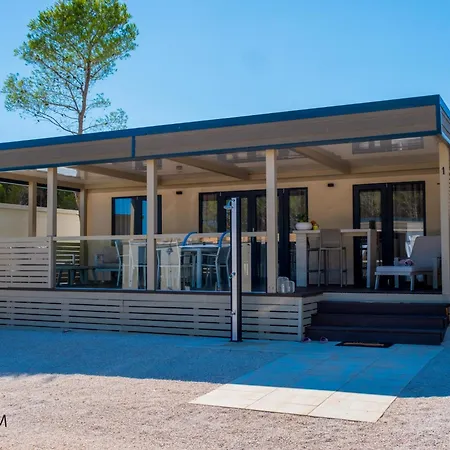 Charming Two-bedroom Mobile Homes Feriehus Drage
